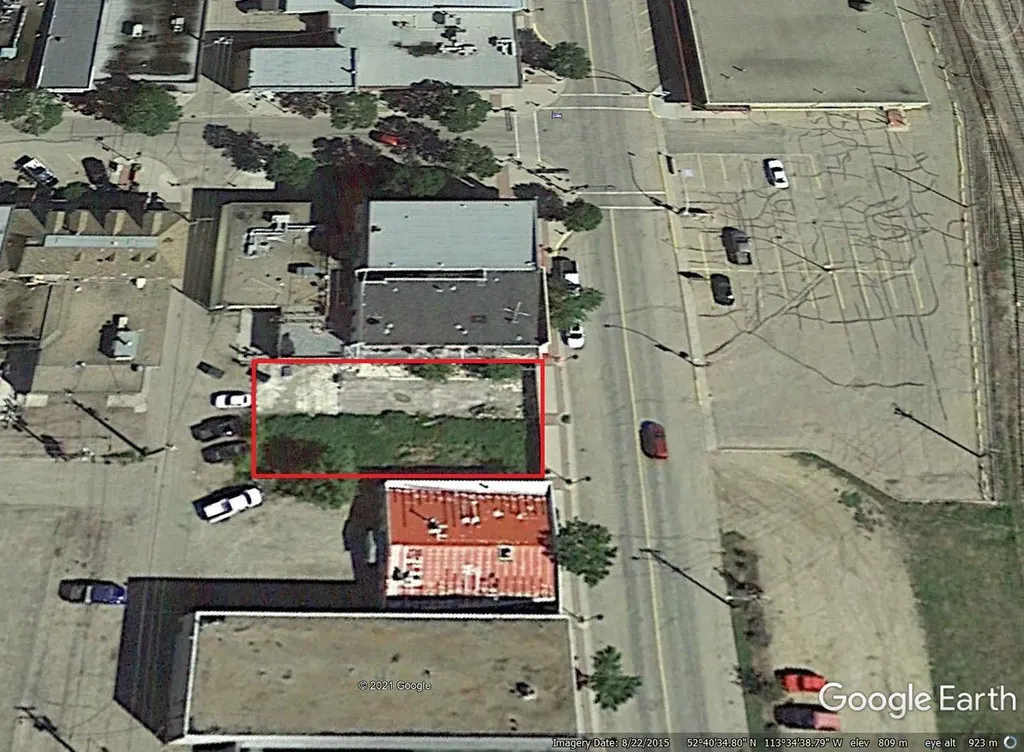 4912 50 Street Ponoka AB T4J 1J5