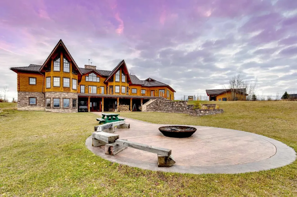173 Sommer Way Saprae Creek AB T9H5B4