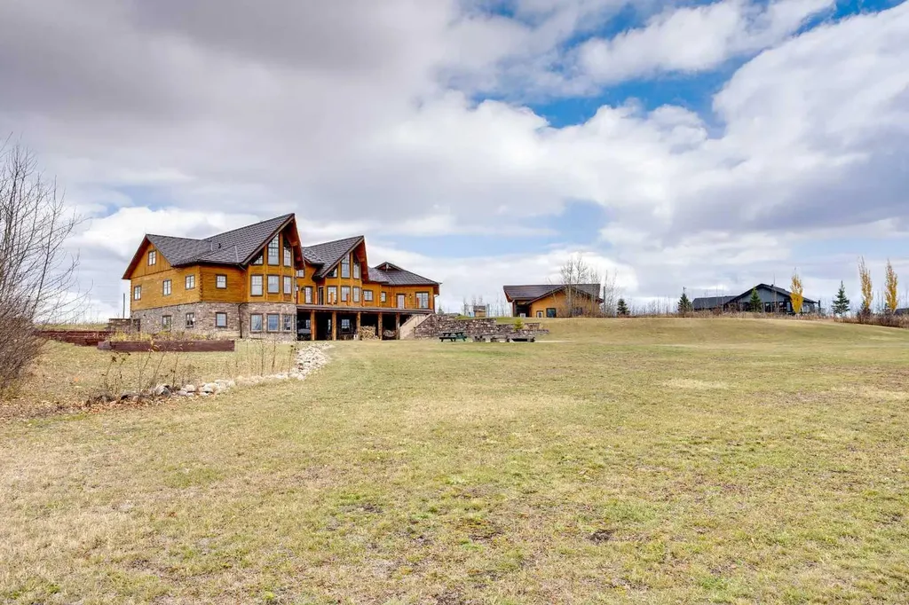 173 Sommer Way Saprae Creek AB T9H5B4