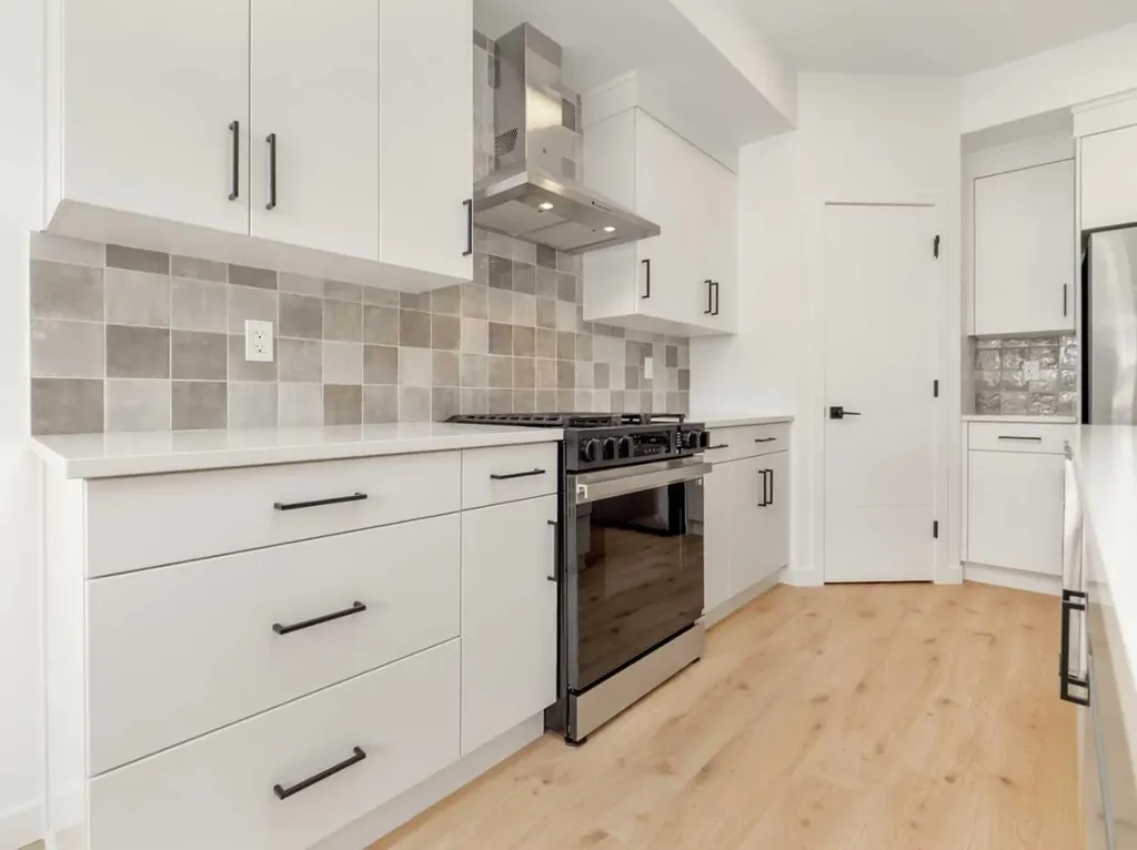 714 Violet Place W Lethbridge AB T1J5V1