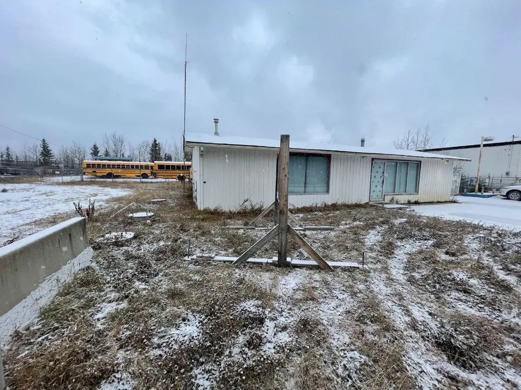228 Kelley Road Hinton AB T7V 1H2