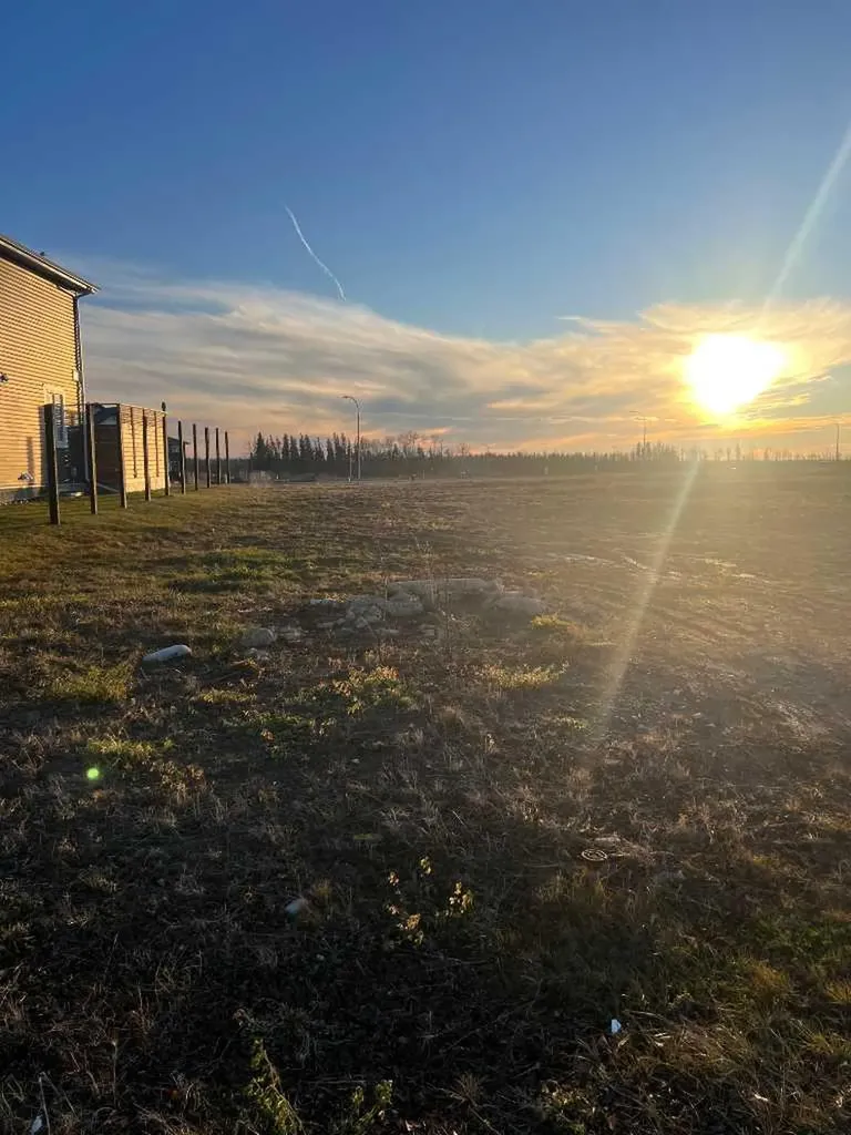 156 Mcghee Street Fort Mcmurray AB T9H0H2