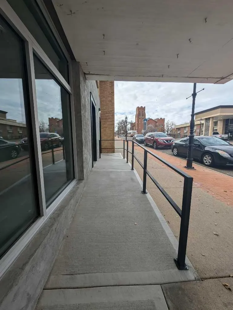 533 4 Street SE Medicine Hat AB T1A 0K7