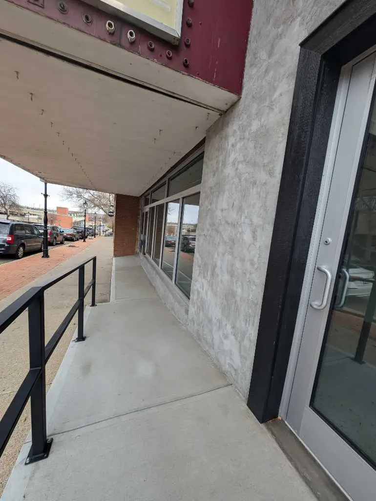 533 4 Street SE Medicine Hat AB T1A 0K7