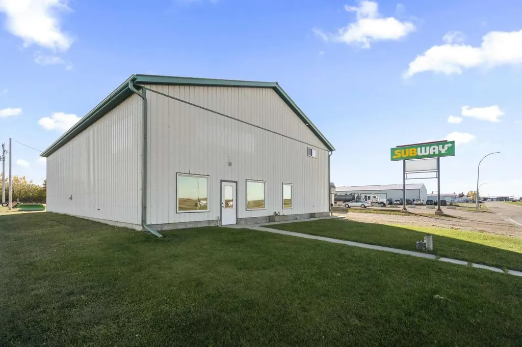 4205 51 A Street Killam AB T0B2L0