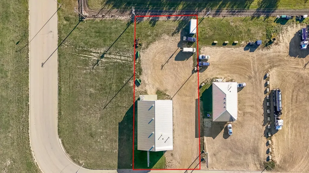 4205 51 A Street Killam AB T0B2L0