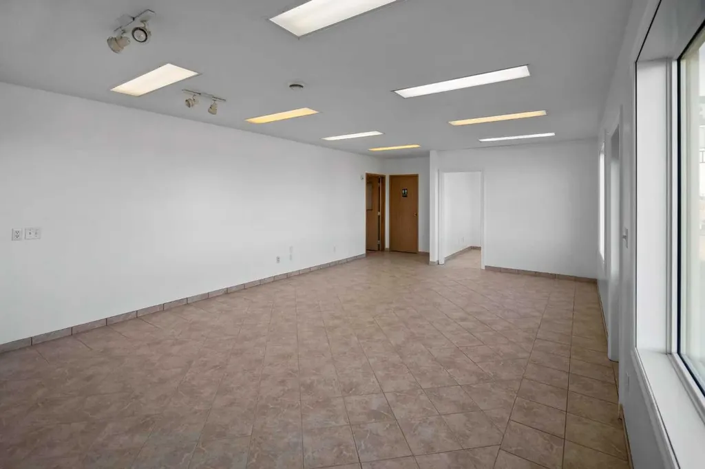 4205 51 A Street Killam AB T0B2L0