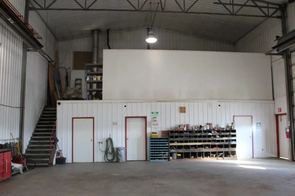 902 Main Street Manning AB T0H 2M0