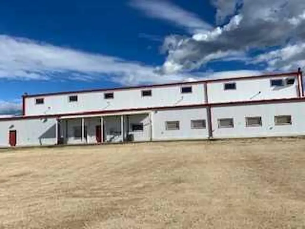 5112 North Avenue Swan Hills AB T0G 2C0
