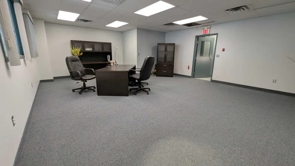 5712 48 Avenue Camrose AB T4V 0T6