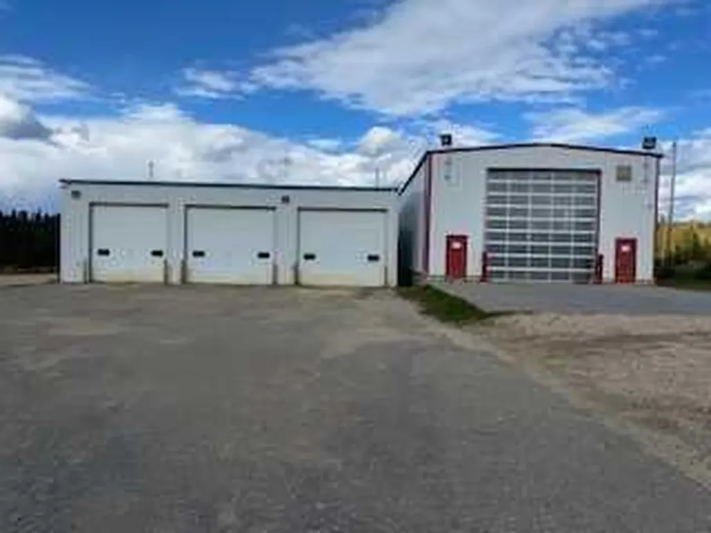 5114 North Avenue Swan Hills AB T0G 2C0