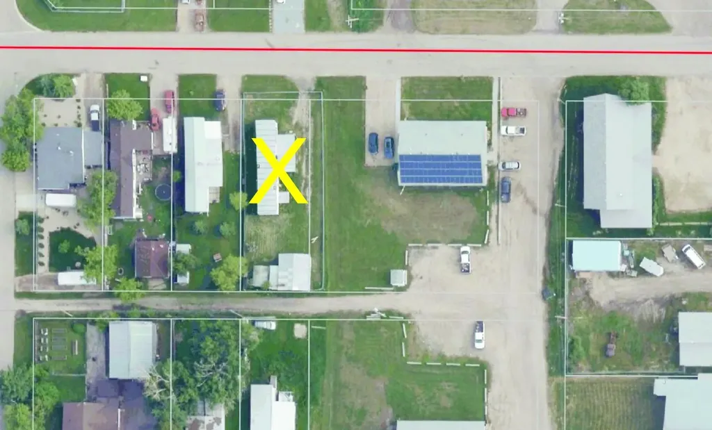 5004 52 Avenue Valleyview AB T0H 3N0