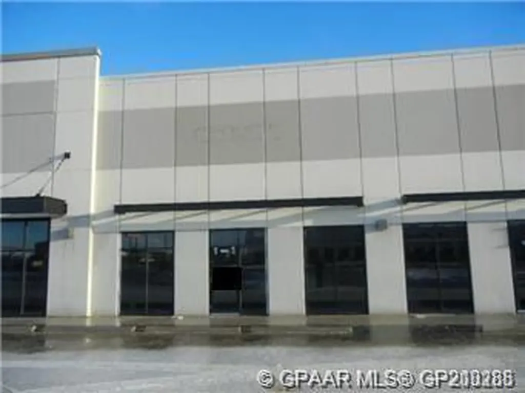 7002 98 Street Clairmont AB T0H 0W0