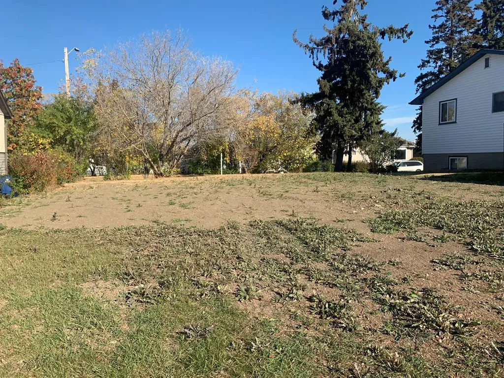 10415 101b Avenue Lac La Biche AB T0A 2C0