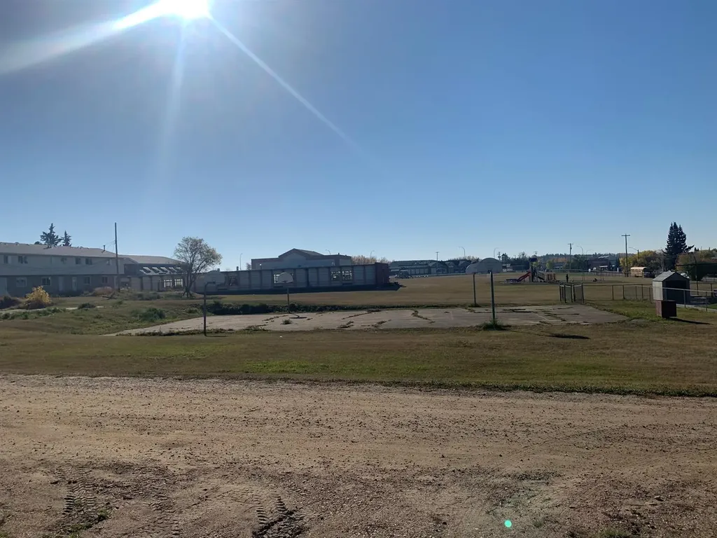 10415 101b Avenue Lac La Biche AB T0A 2C0