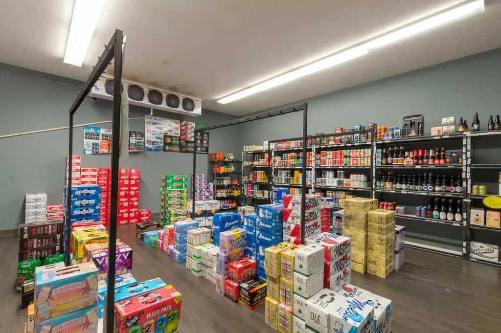 5922 50 Avenue Stettler AB T0C 2L2
