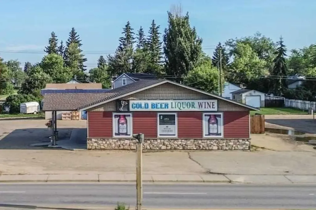 5922 50 Avenue Stettler AB T0C 2L2