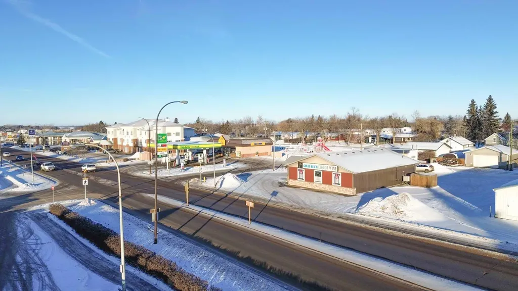 5922 50 Avenue Stettler AB T0C 2L2