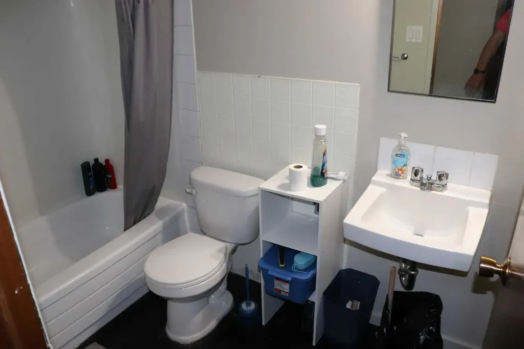 506 41 Street Edson AB T7E 1A2