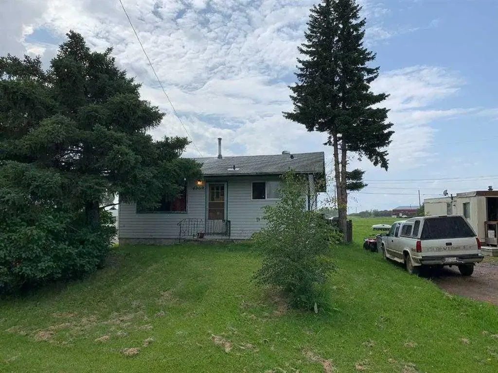 4809 O'brien Drive High Prairie AB T0G 1E0