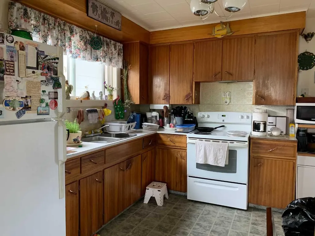 4807 O'brien Drive High Prairie AB T0G1E0