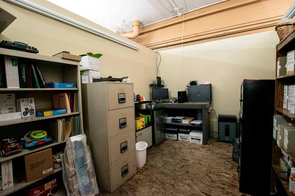 10012 100 Avenue Grande Prairie AB T8V 0V3