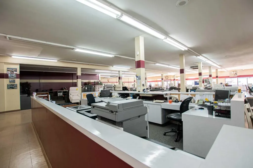 10012 100 Avenue Grande Prairie AB T8V 0V3