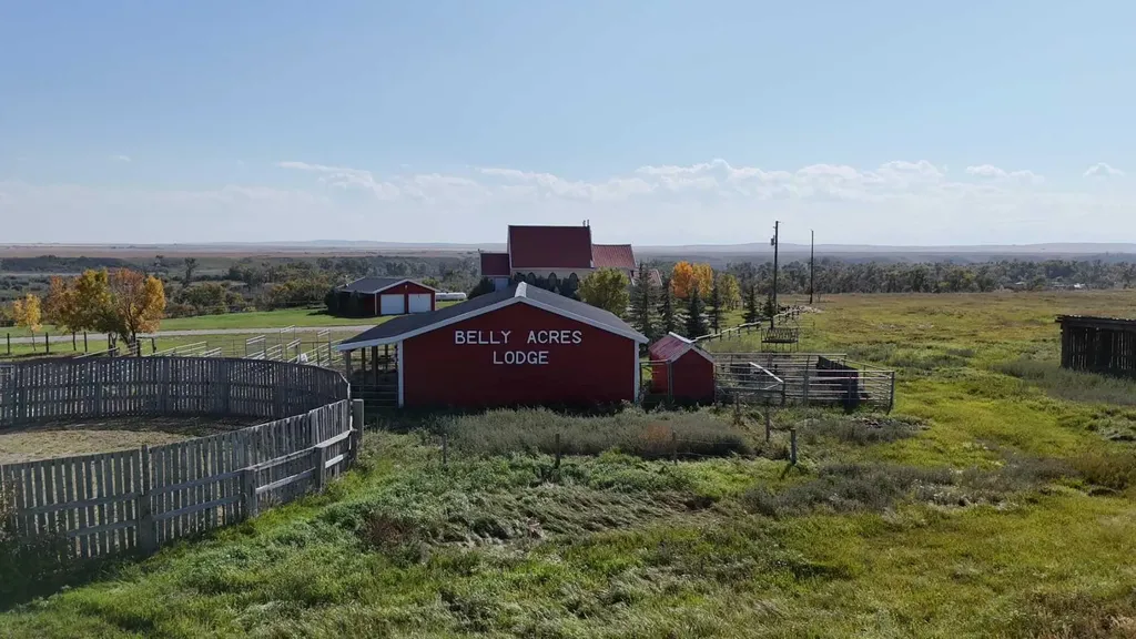 270002 Ab 505 Highway Glenwood AB T0K 2R0