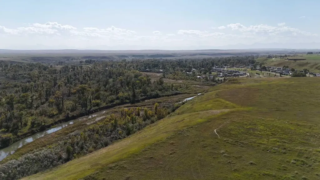270002 Ab 505 Highway Glenwood AB T0K 2R0