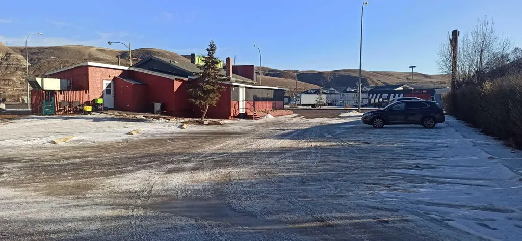 67-71 Bridge Street Drumheller AB T0J 0Y0