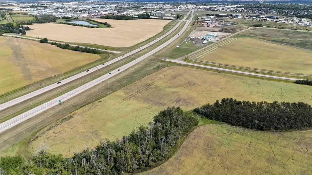 Off Range Road 281 & Township Road 383a Rural Red Deer County AB T4N 0J0