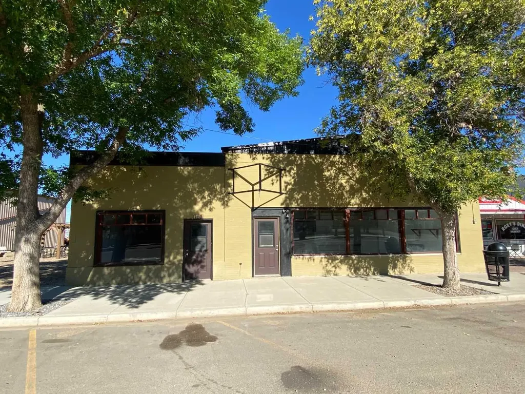 165 Centre Street Tilley AB T0J 3K0