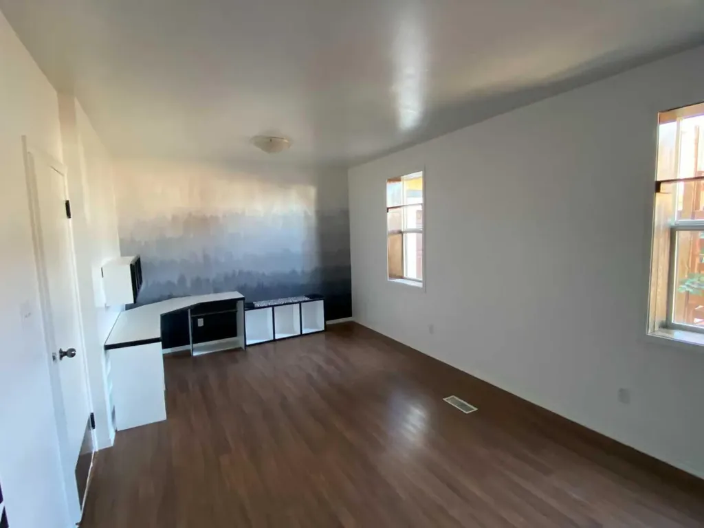 165 Centre Street Tilley AB T0J 3K0