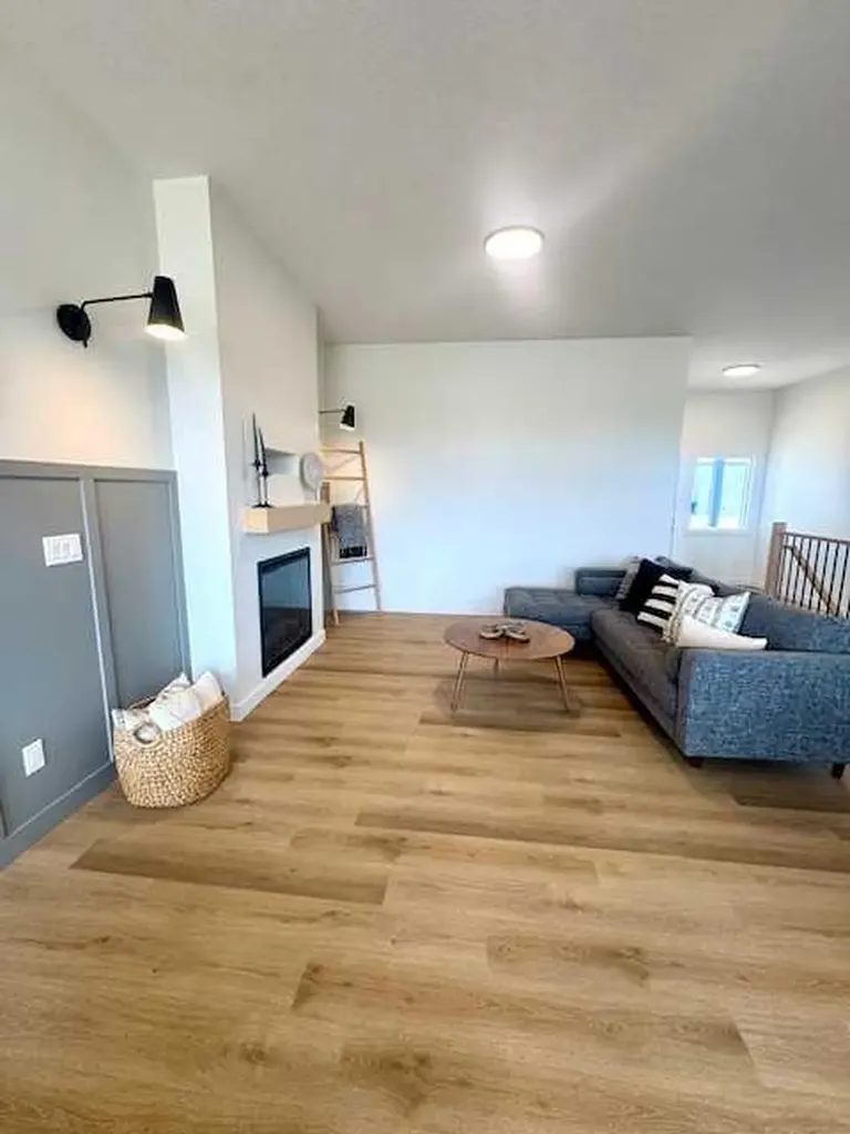 11850 84 Avenue Grande Prairie AB T8W 0M4