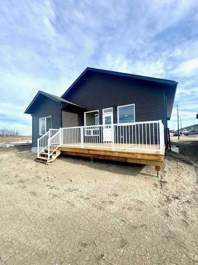 11850 84 Avenue Grande Prairie AB T8W 0M4