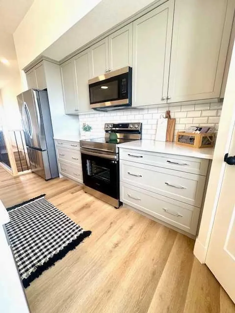11850 84 Avenue Grande Prairie AB T8W 0M4