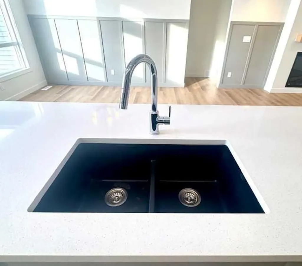 11850 84 Avenue Grande Prairie AB T8W 0M4