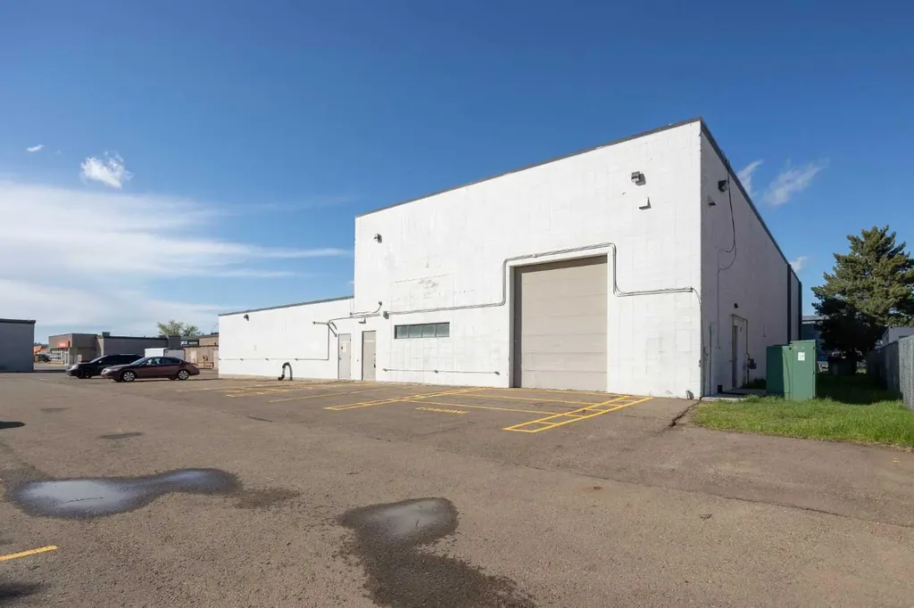 9401 Franklin Avenue Fort Mcmurray AB T9H 3Z7