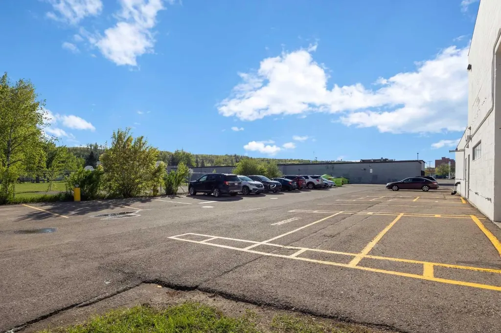 9401 Franklin Avenue Fort Mcmurray AB T9H 3Z7