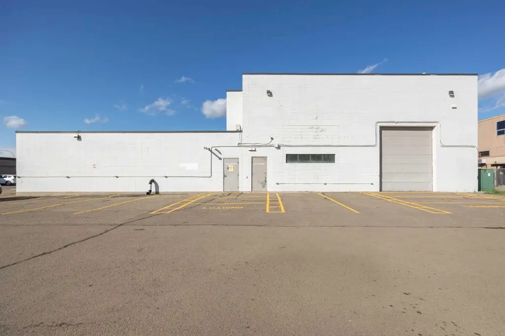 9401 Franklin Avenue Fort Mcmurray AB T9H 3Z7