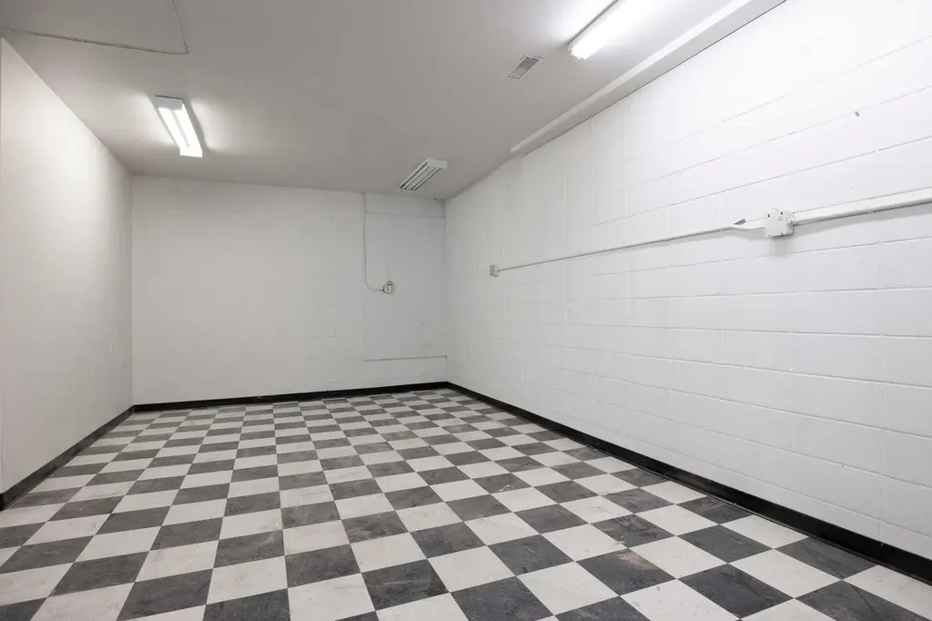 9401 Franklin Avenue Fort Mcmurray AB T9H 3Z7