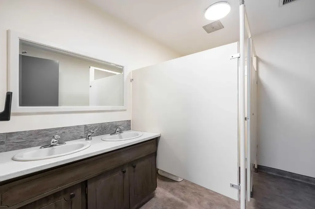 9401 Franklin Avenue Fort Mcmurray AB T9H 3Z7