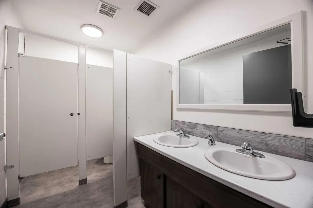 9401 Franklin Avenue Fort Mcmurray AB T9H 3Z7