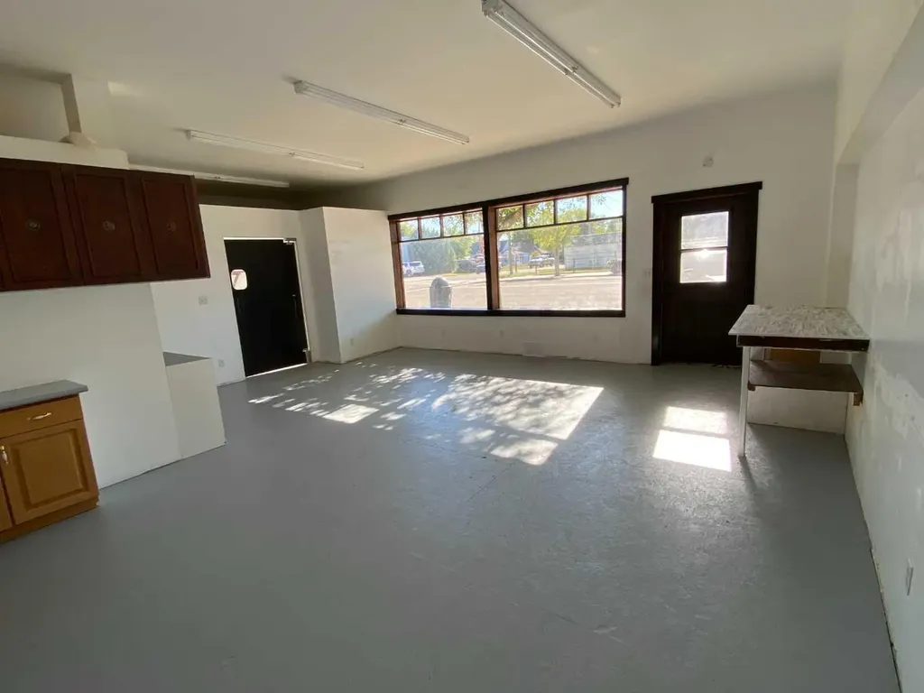 165 Centre Street Tilley AB T0J 3K0
