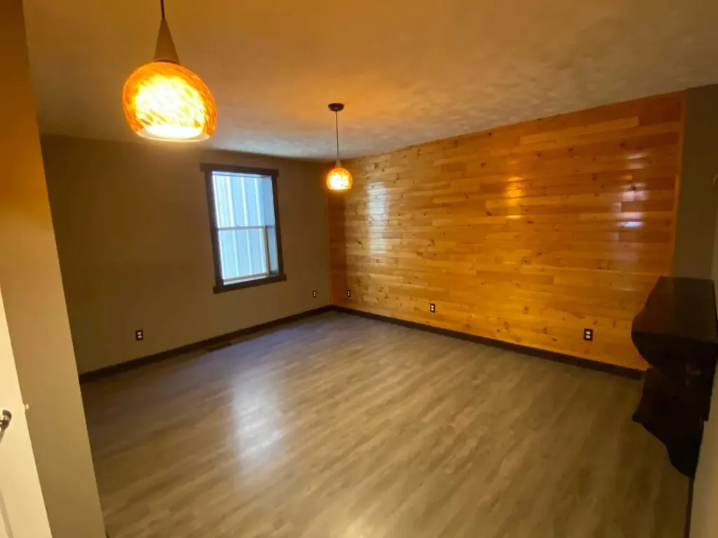 165 Centre Street Tilley AB T0J 3K0