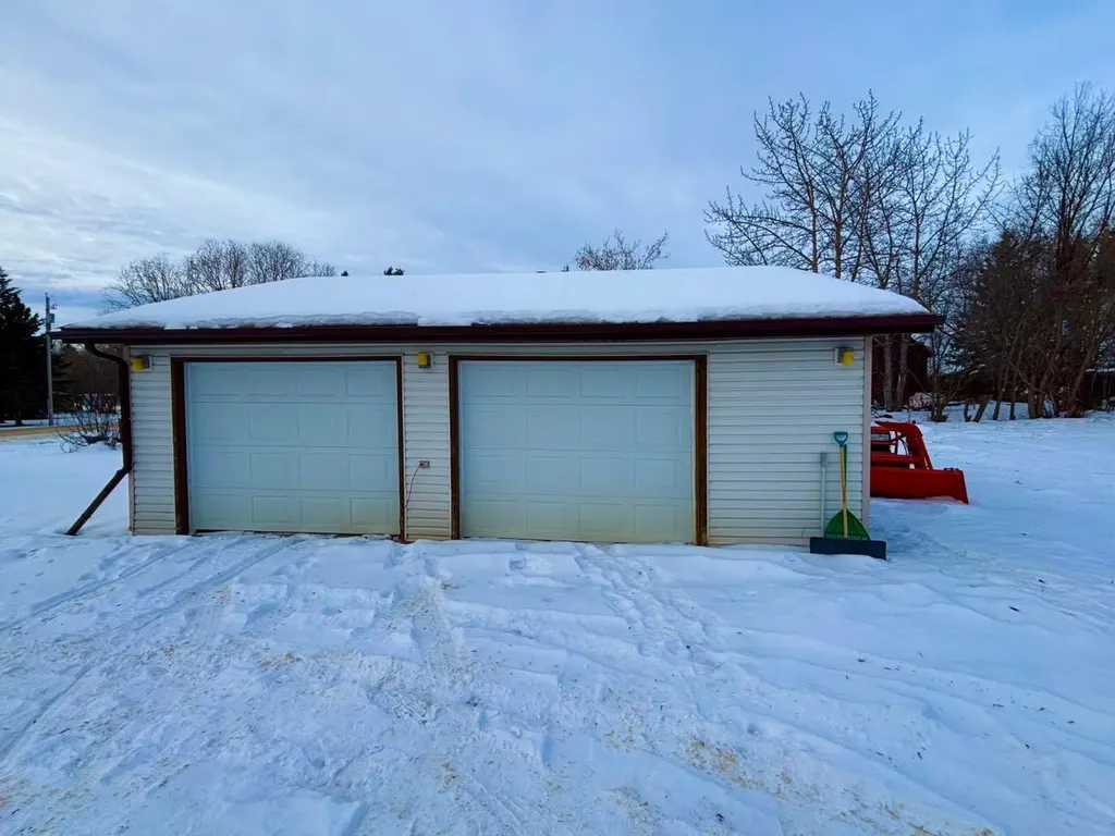 122, 15249 Twp Road 665 A Rural Lac La Biche County AB T0A 2C0