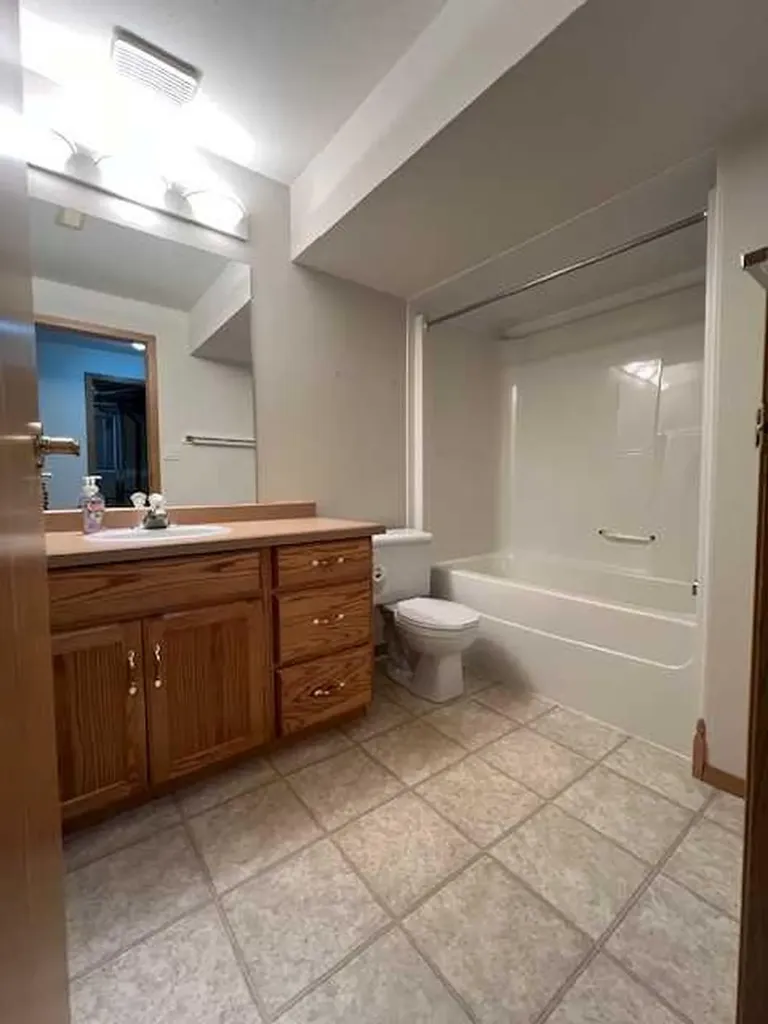 7a/7b Pembina Rainbow Lake AB T0H 2N0
