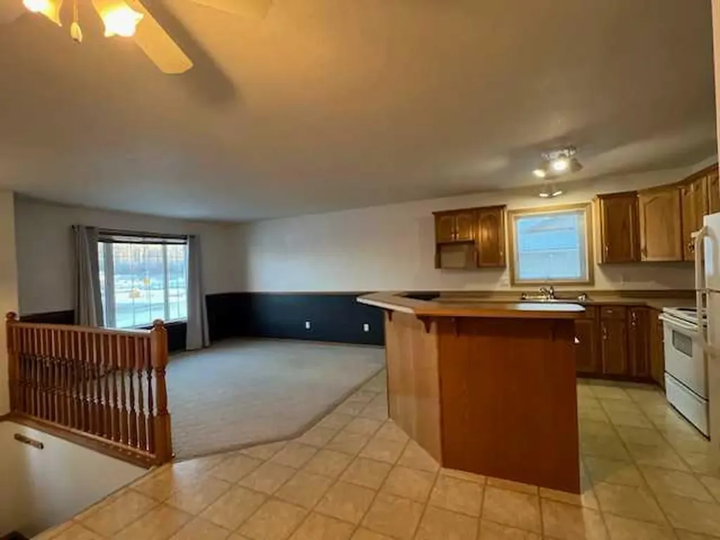 7a/7b Pembina Rainbow Lake AB T0H 2N0