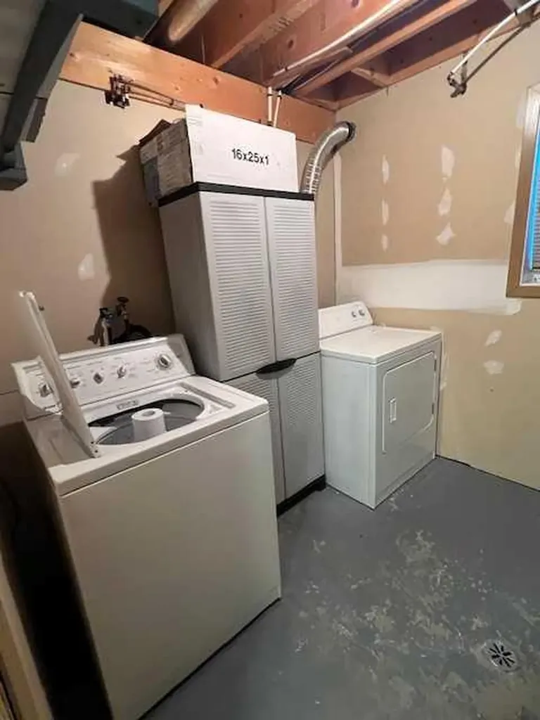 7a/7b Pembina Rainbow Lake AB T0H 2N0
