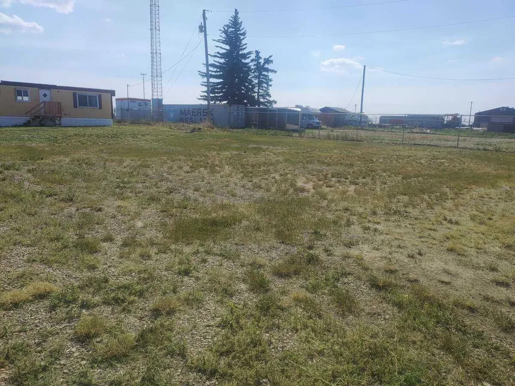 309 1st Avenue Bassano AB T0J 0B0